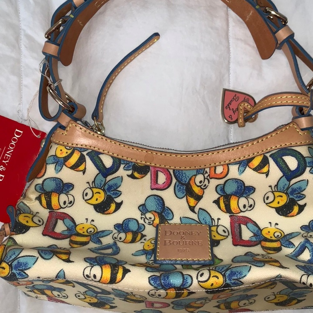 Dooney & Bourke purse